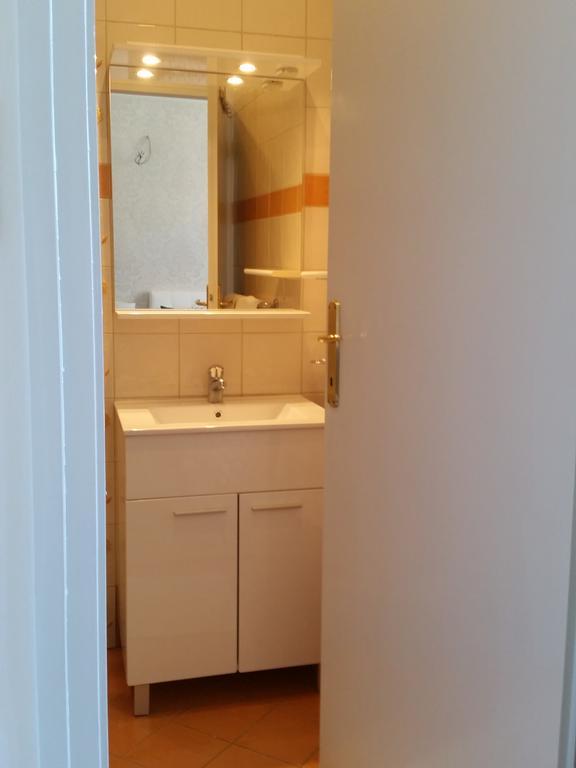 Apartment Nena With Private Free Parking Опатия Екстериор снимка