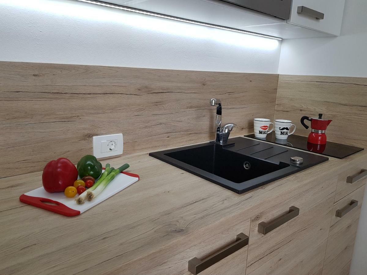 Apartment Nena With Private Free Parking Опатия Екстериор снимка