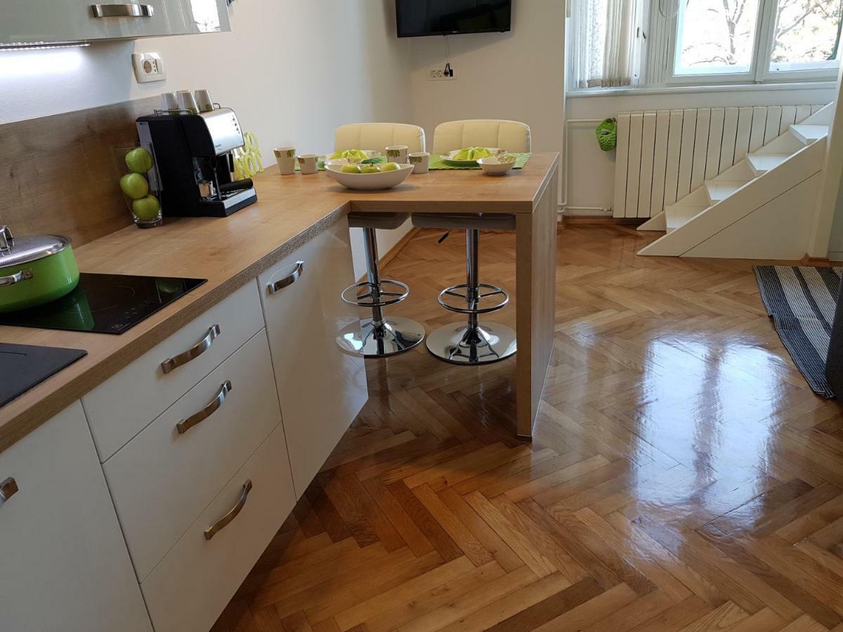Apartment Nena With Private Free Parking Опатия Екстериор снимка